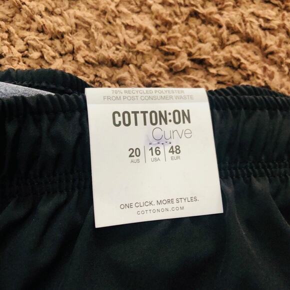 COTTON ON Trendy Lifestyle Move Jogger Shorts Black Mid Plus Size 16W NWT‎ - Picture 3 of 8